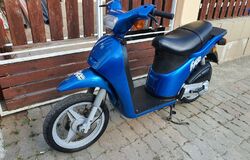 Piaggio Free