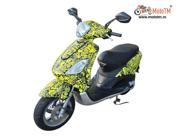 Piaggio Fly